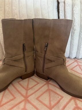 Koolaburra Taupe Suede Mid-Calf Zip Heeled Boots